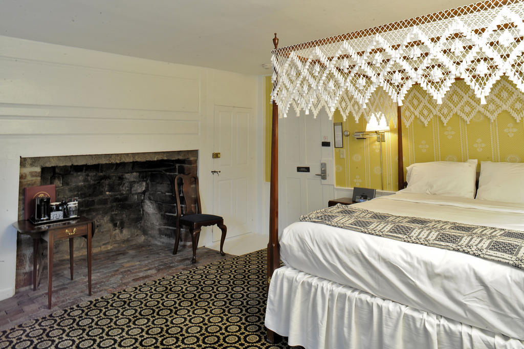 Old Sturbridge Inn & Reeder Family Lodges Extérieur photo