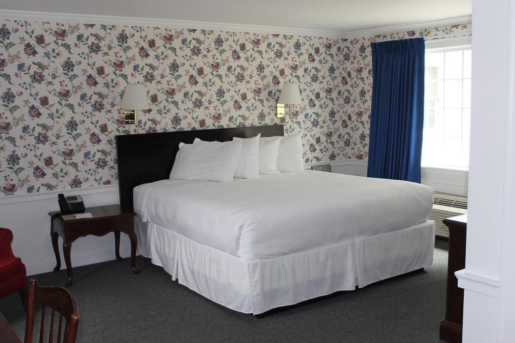 Old Sturbridge Inn & Reeder Family Lodges Extérieur photo