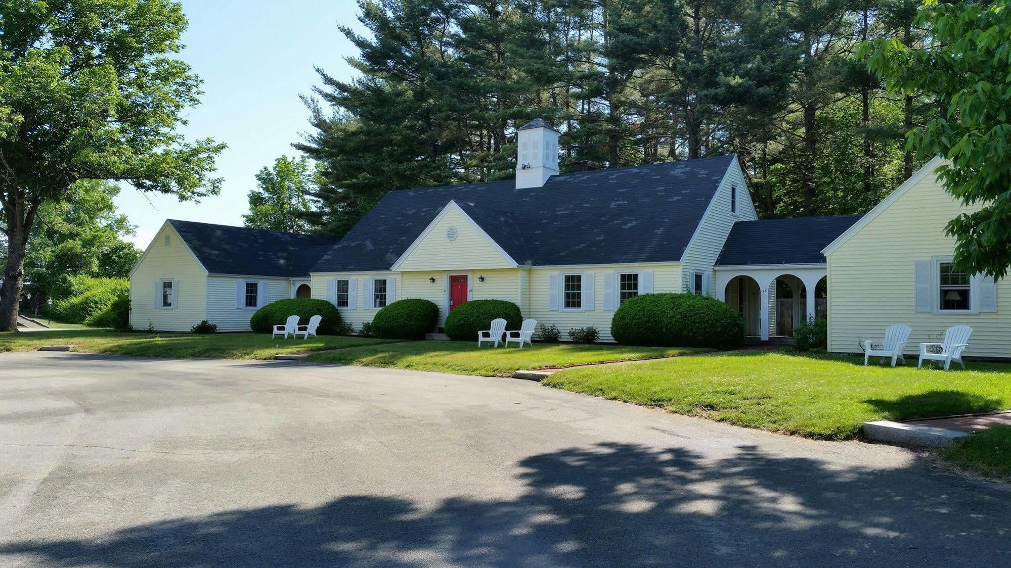 Old Sturbridge Inn & Reeder Family Lodges Extérieur photo